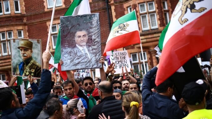 Opinion: Opinion | Why Iranians Are Standing With Their Regime - Even When They Hate It