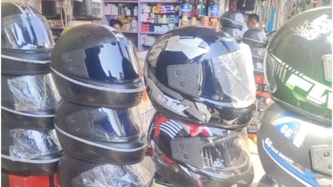 Government Proposes To Make Two Helmets Mandatory For New 2-Wheelers